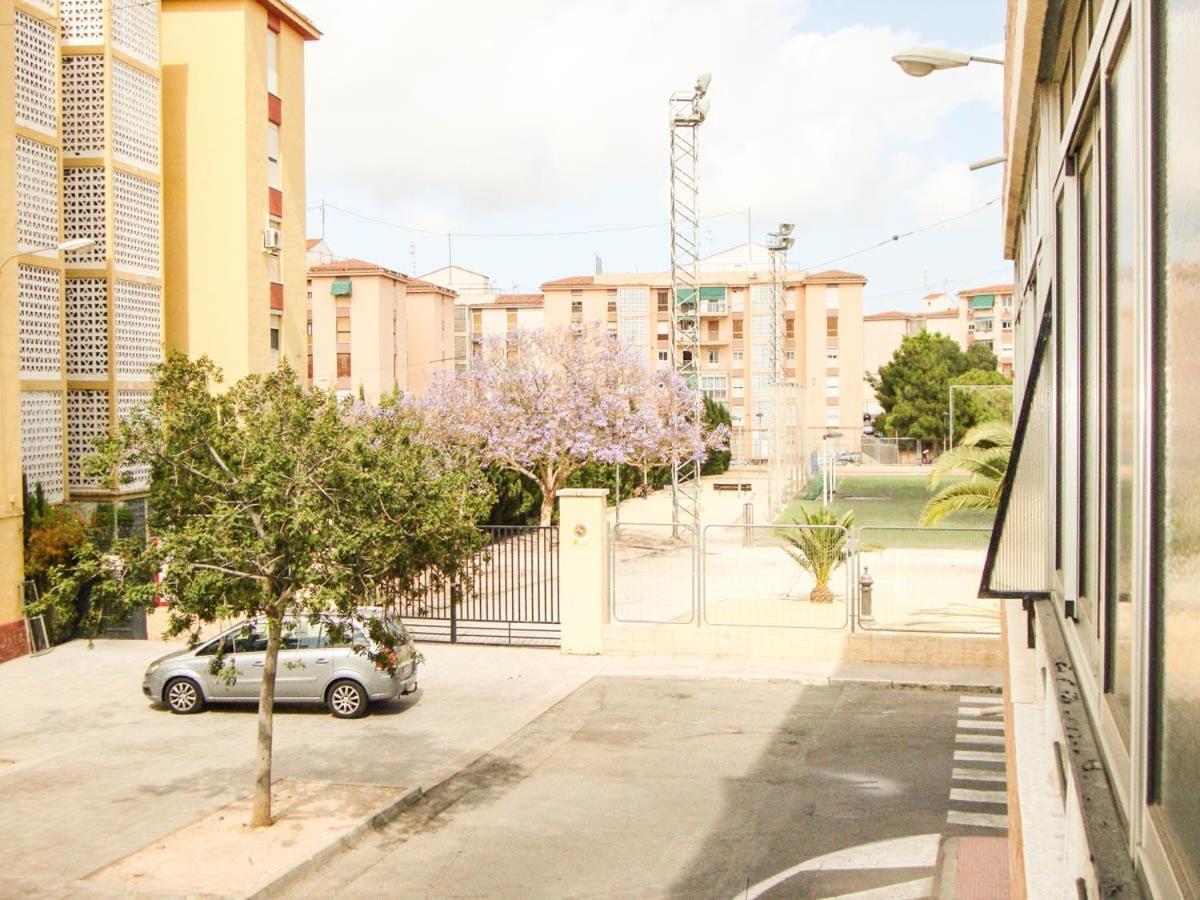 Apartments Plaza De Las Escuelas Alicante Eksteriør bilde